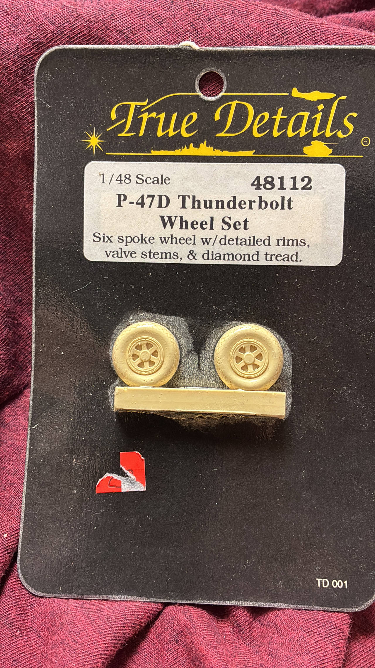 True Details 1/48 P-47D Thunderbolt Wheel Set 48112
