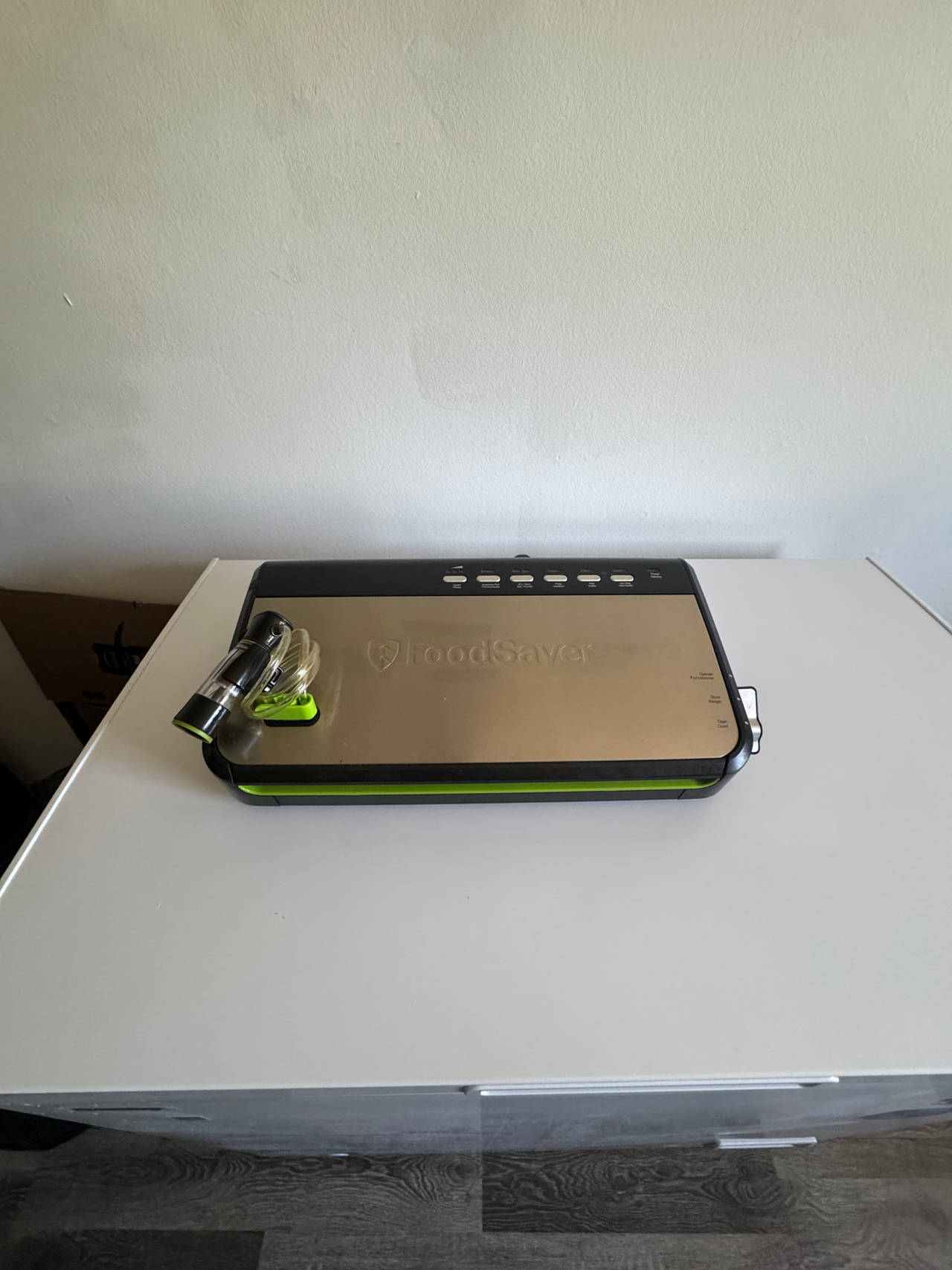 FoodSaver Vacuum Sealer