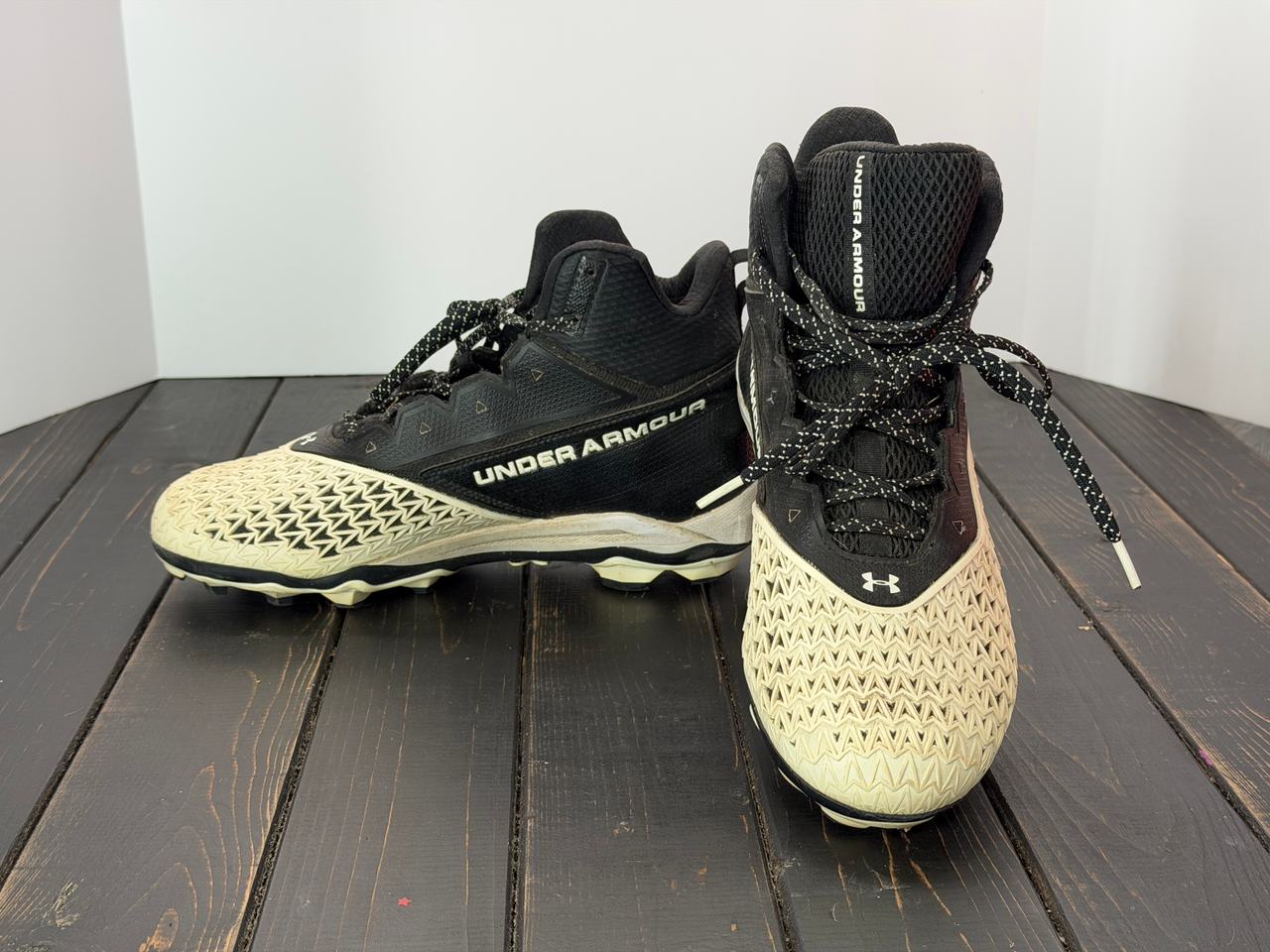 Under Armour Banshee Mid MC Lacrosse Cleats