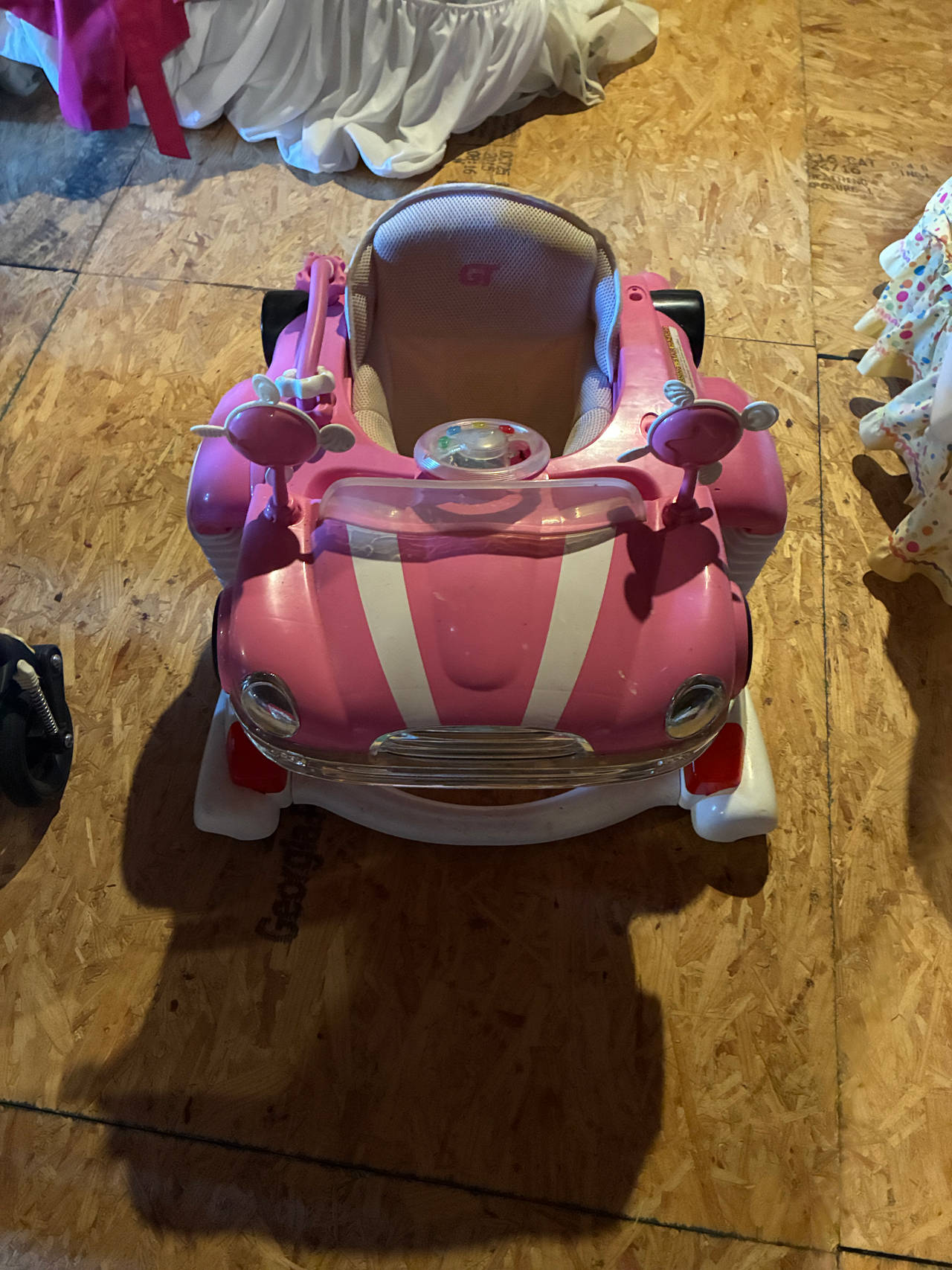 Combi Children Lil' Drive Baby Activity Walker