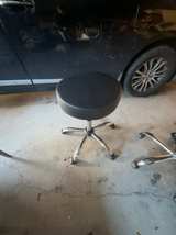 Professional Adjustable Rolling Stool Black - Image 1