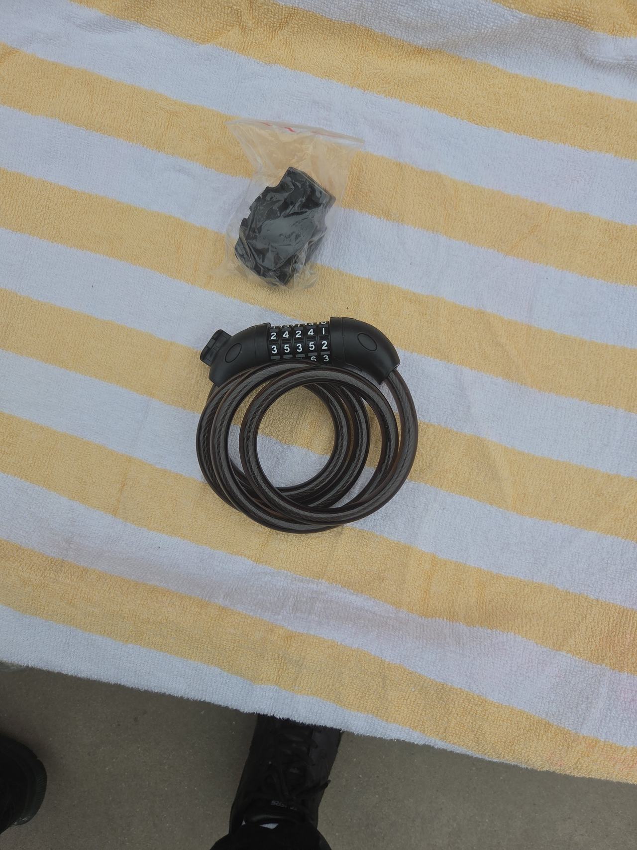 Combination Bike Cable Lock with Mounting Bracket