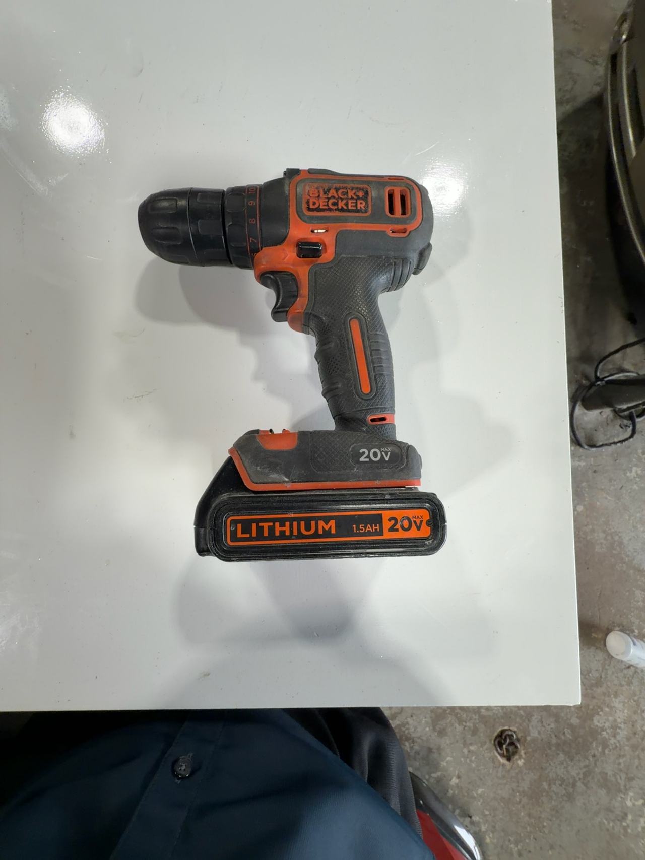 Black+Decker BDCDD120C 20V MAX Cordless Drill Driver with Lithium Battery 20V