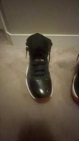 Air Jordan 11 Retro 'Bred' - Image 4