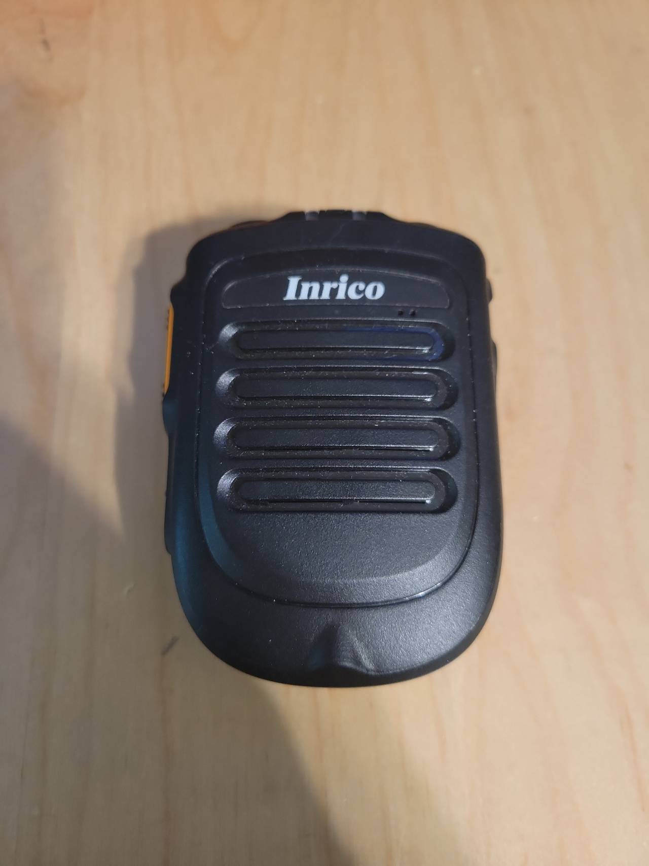 Inrico B01 Wireless Bluetooth Speaker Microphone