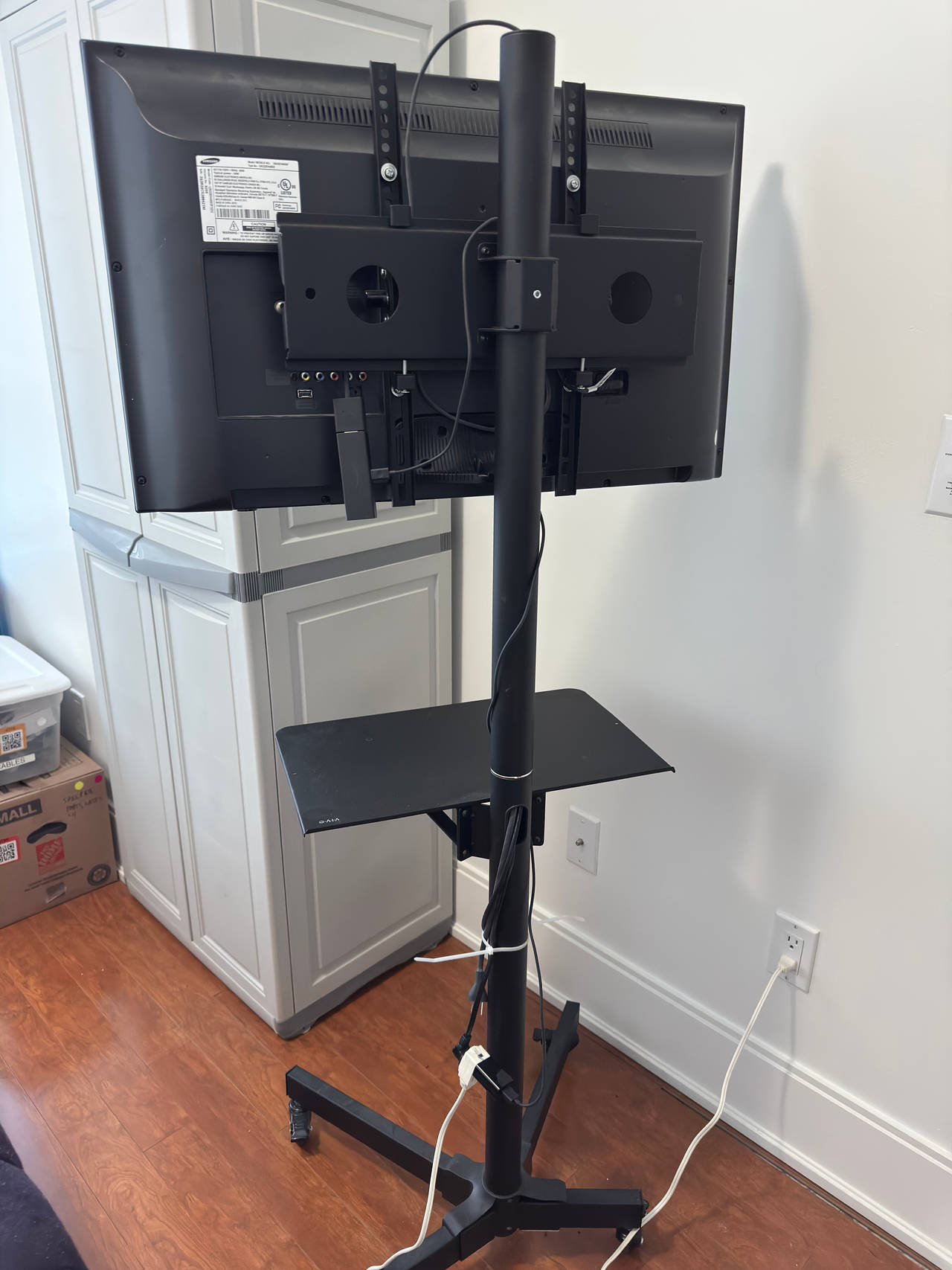 VIVO Mobile TV Cart Stand