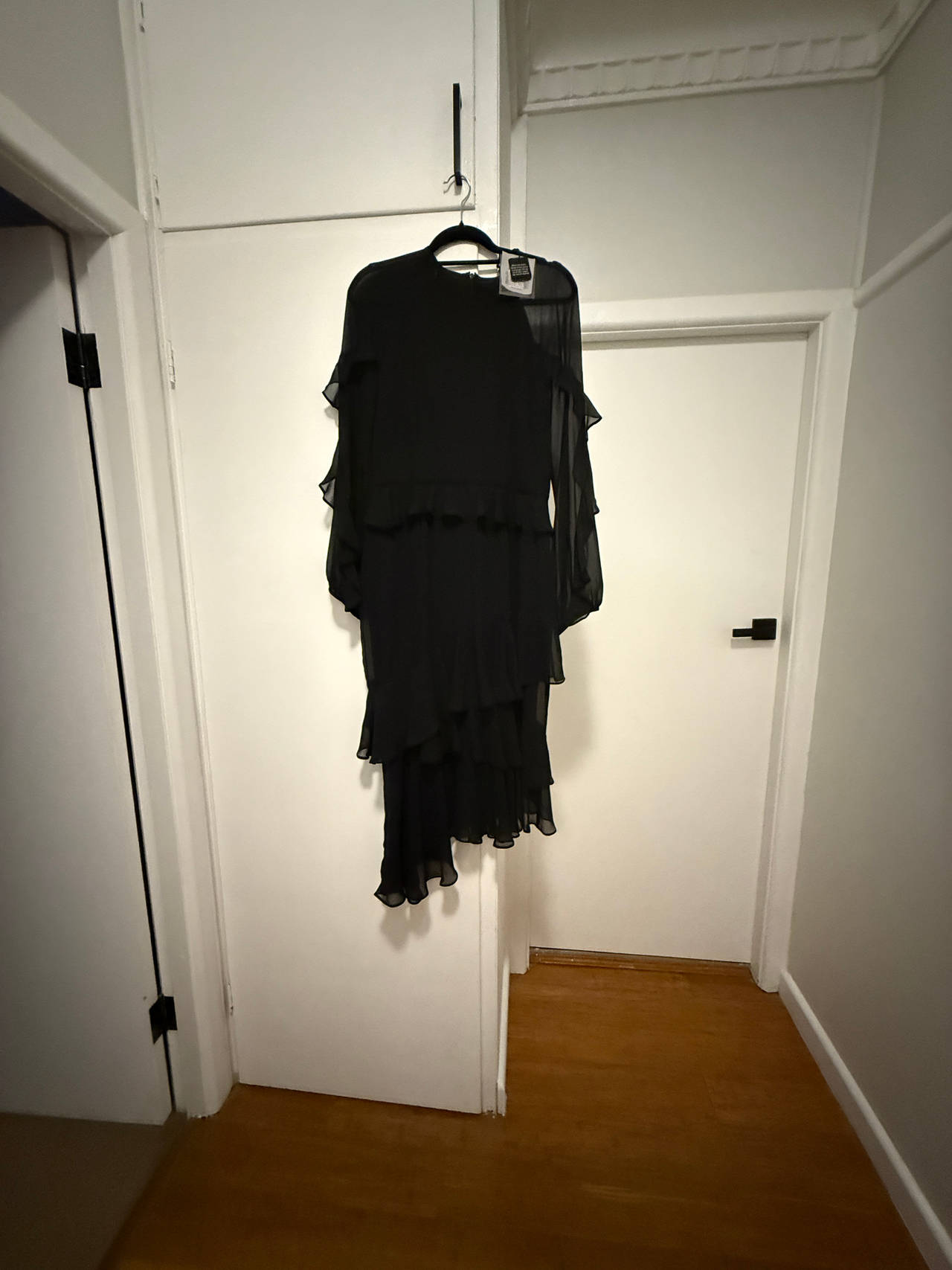 Cooper St
Black Ruffle Long Sleeve Dress