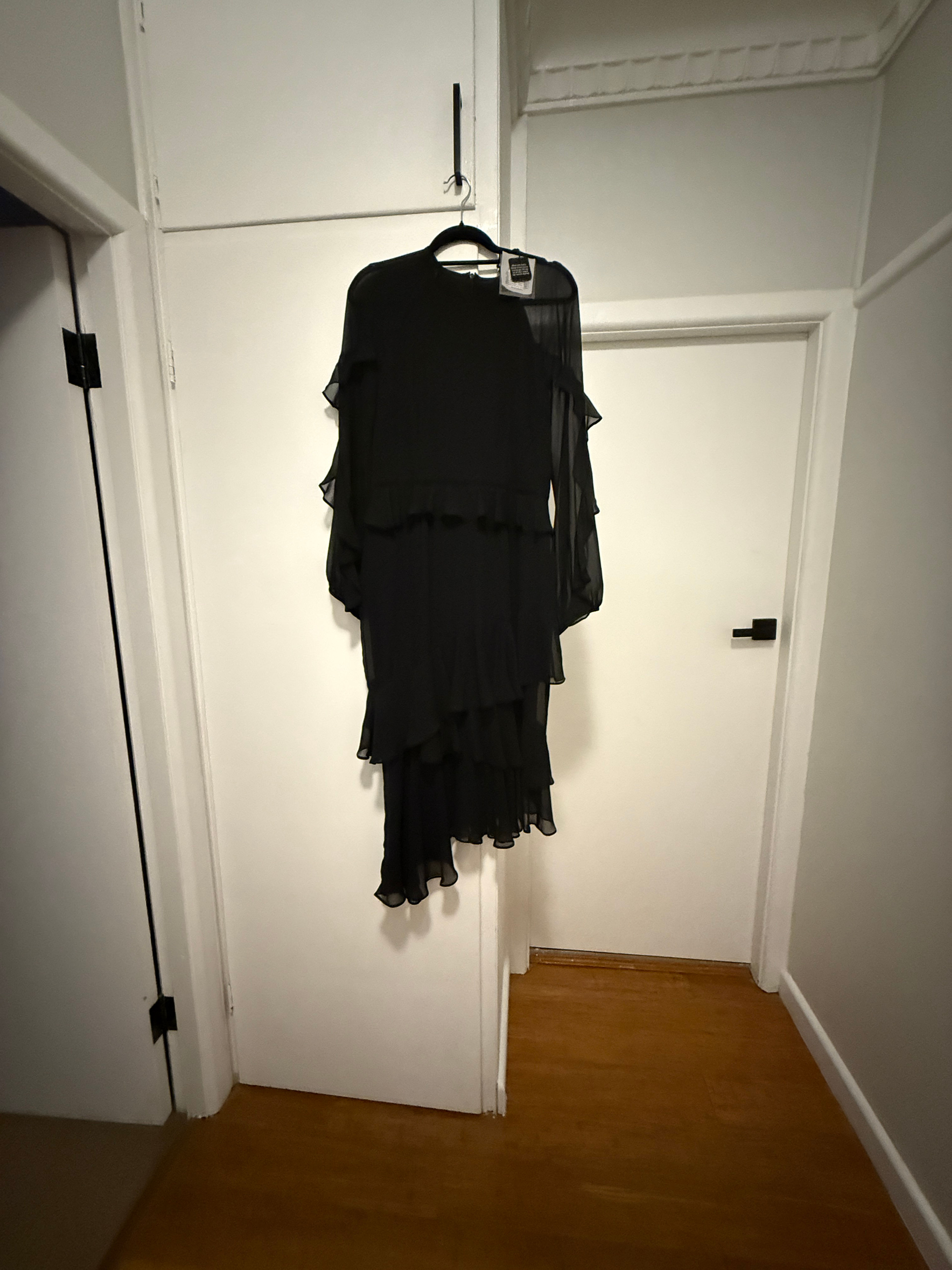 Cooper St
Black Ruffle Long Sleeve Dress