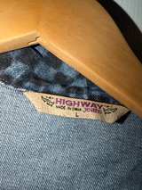Yellow Peanut M&M Planet Mars Vintage Blue Denim Jacket Highway Jeans Large - Image 4