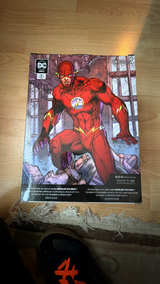 McFarlane Toys The Flash 1:6 Scale 12-inch Statue - Image 3