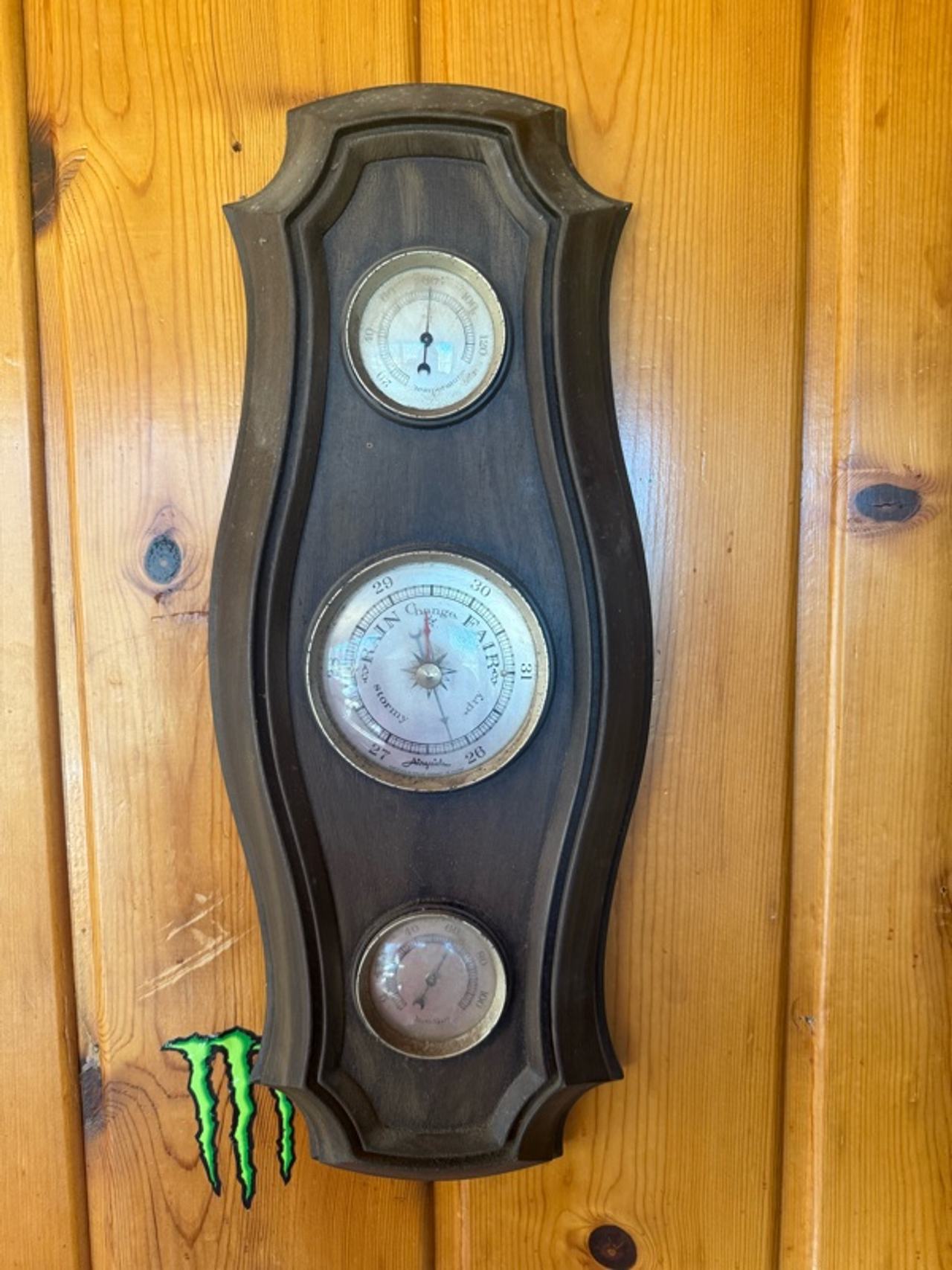 Airguide Vintage Weather Station Barometer Thermometer Humidity Gauge