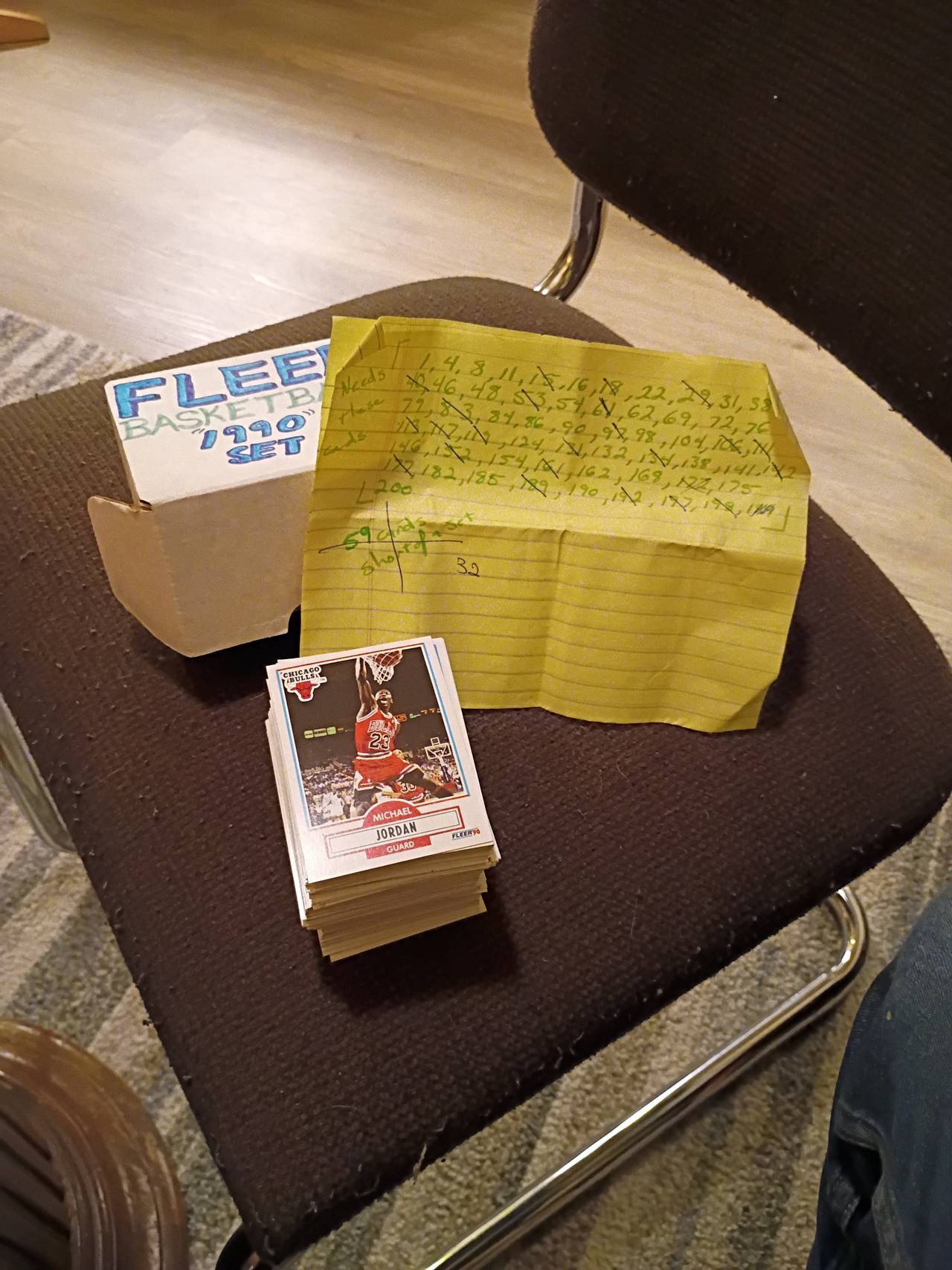 1990 fleer basketball cards near complete set