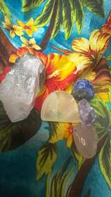 Assorted Crystal and Gemstone Collection - Image 7
