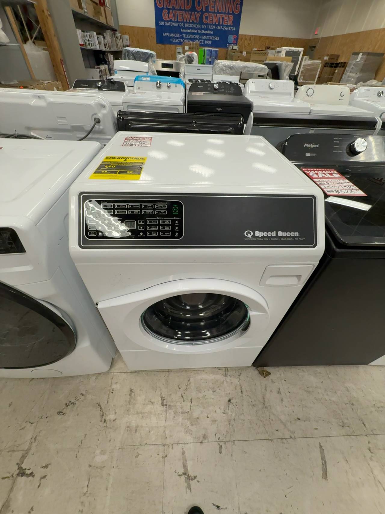 Speed Queen FF7009BN Front Load Washer