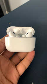 Apple AirPods Pro - Image 3