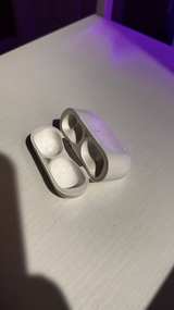 Apple AirPods Pro Case - Image 6