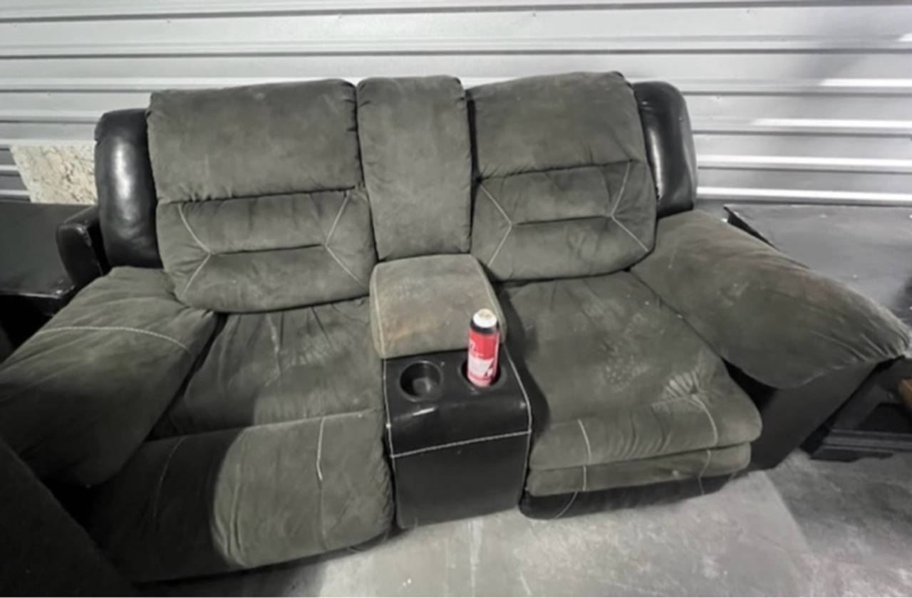 Ashley Earhart Reclining Loveseat Slate