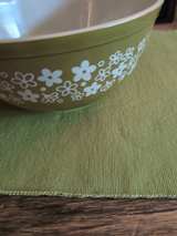 PYREX Spring Blossom Green 403 size (2.5 quart)  Mixing Bowl #11 - Image 4