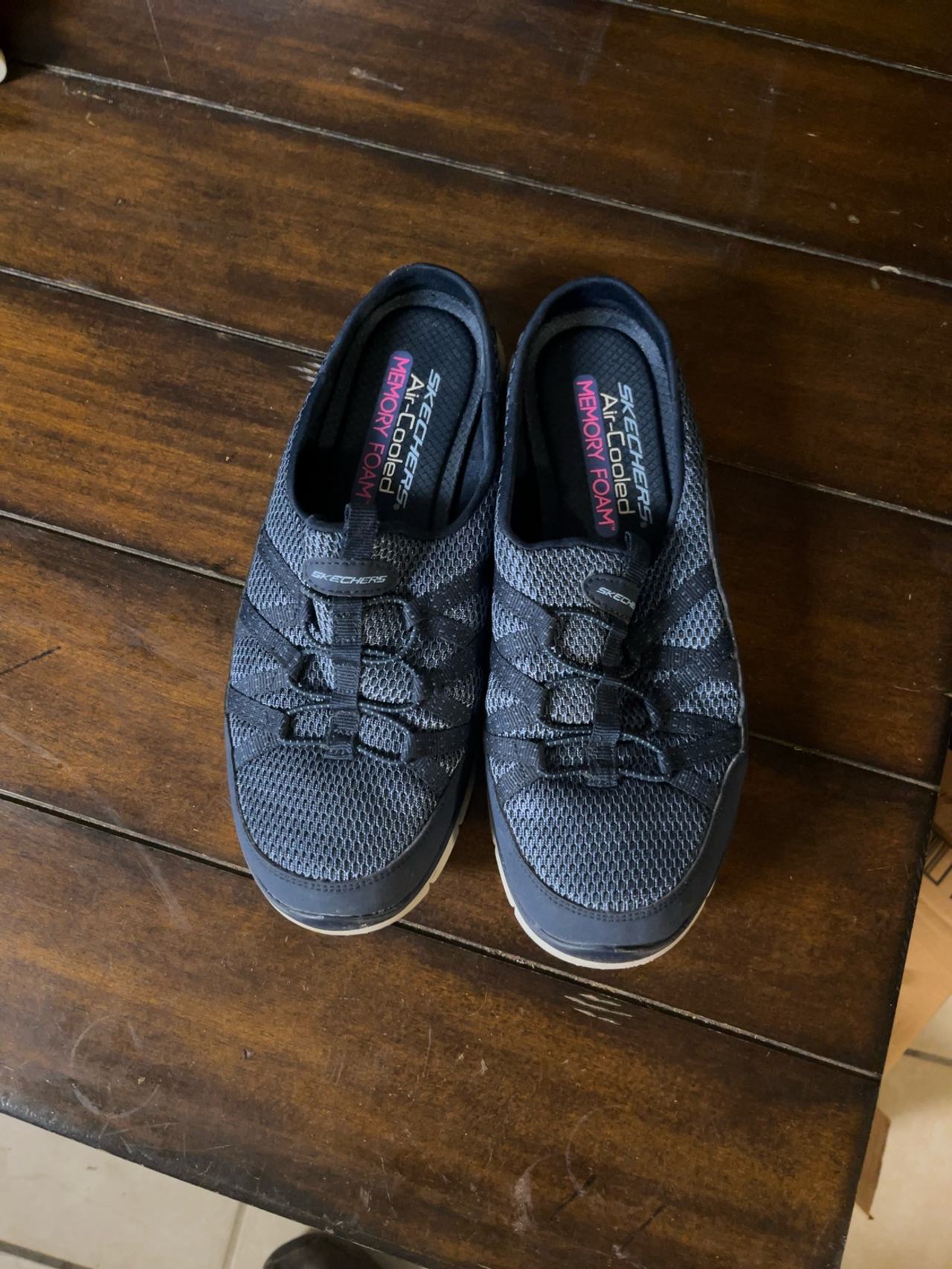 Skechers Flex Gratis Cloud Women's Mule Navy size 7.5
