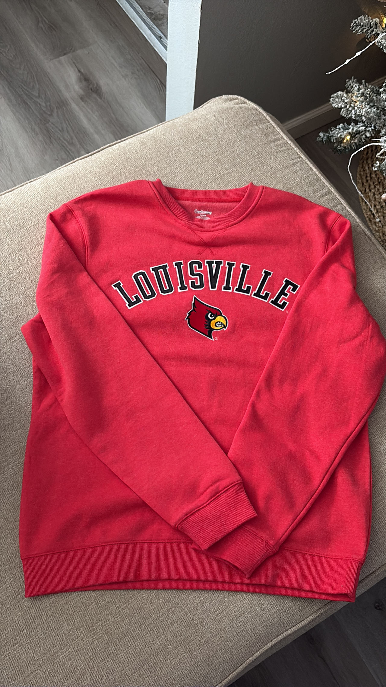 Colosseum Louisville Cardinals Red Crewneck Sweatshirt