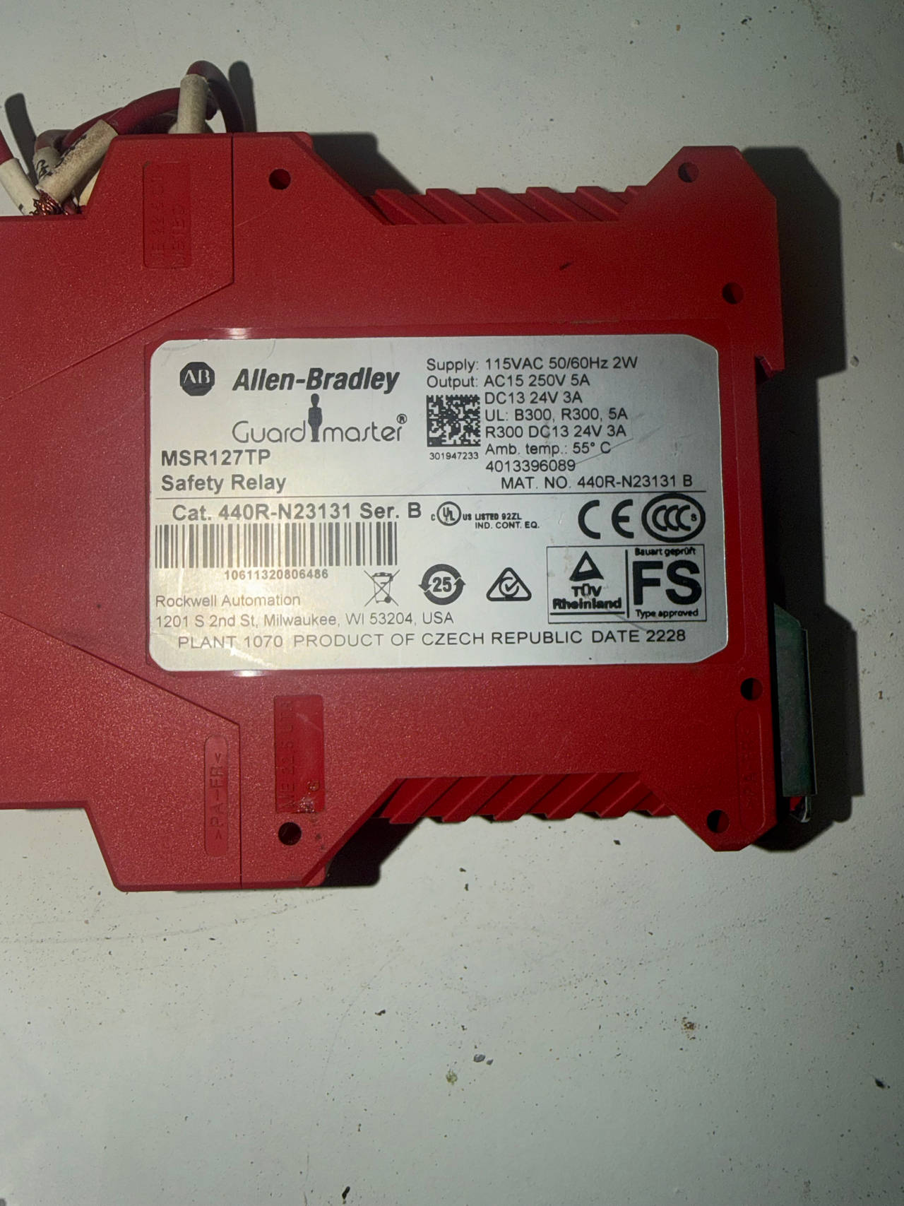 Allen-Bradley Guardmaster MSR127TP Safety Relay 440R-N23131