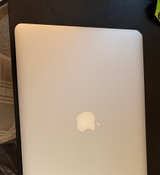 Apple MacBook Air 13-inch - Image 1