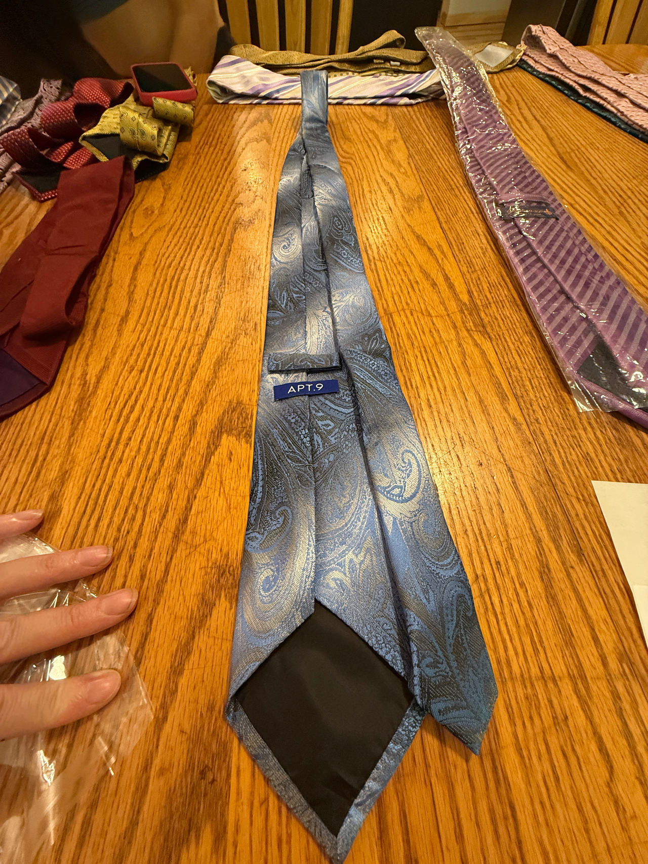 APT. 9 Men's Tie