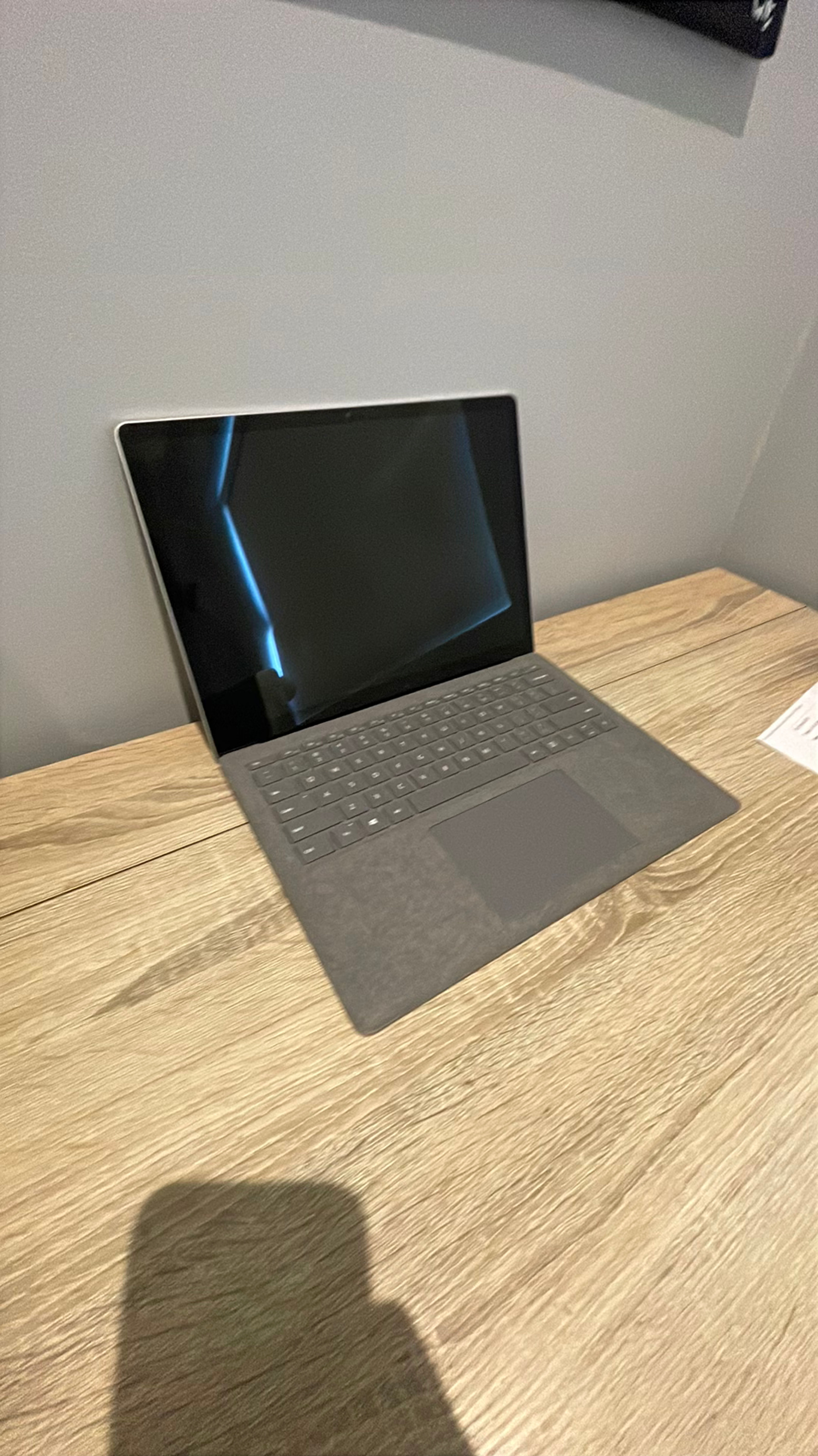 Microsoft Surface Laptop 4 13.5" - Image 2
