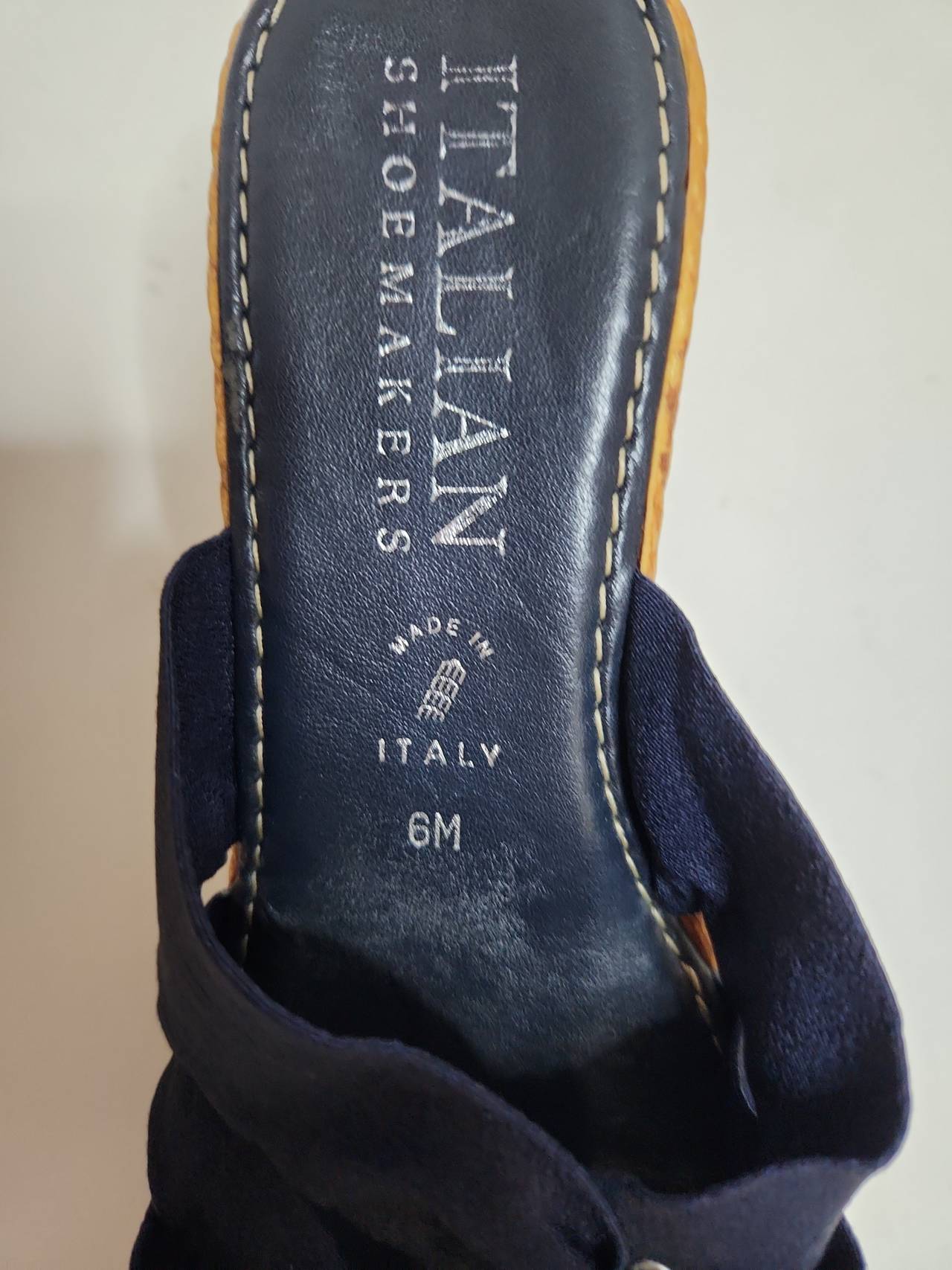 Italian Shoemakers Navy Blue Wedge Sandals Knotted Fabric (Women's Size 6M)