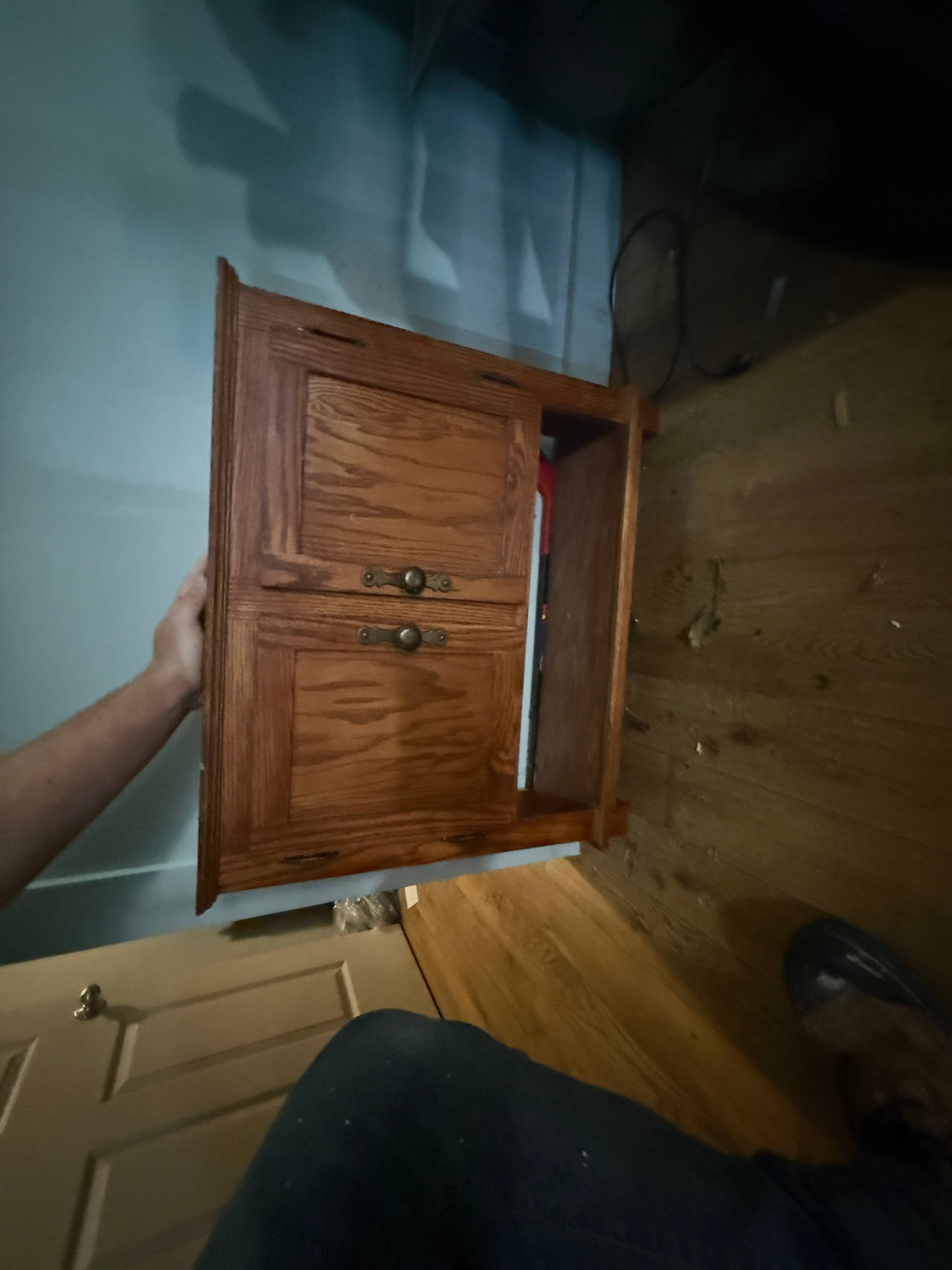 Wall Mounted Wooden Bathroom Cabinet