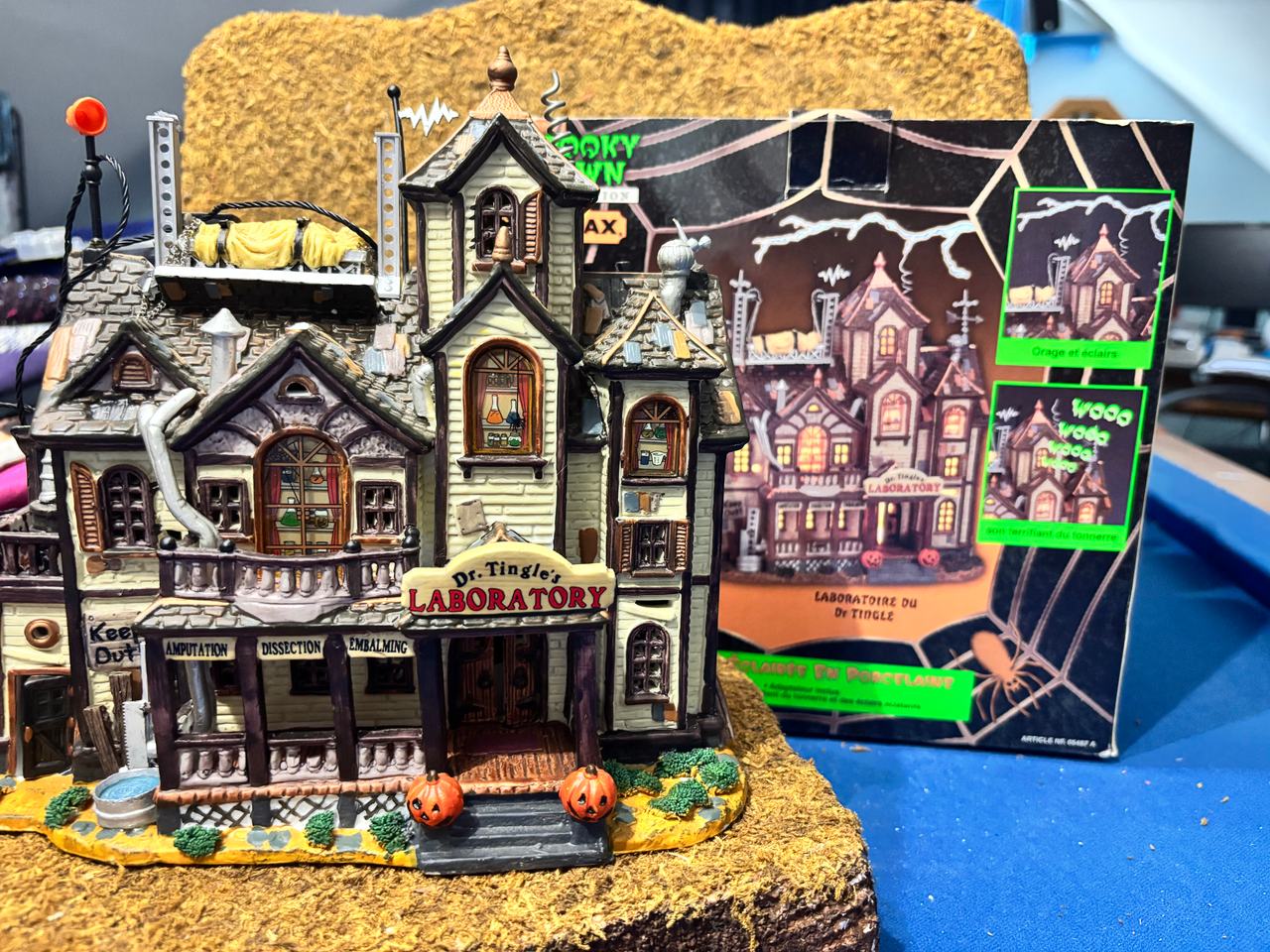 Lemax Spooky Town Dr. Tingle's Laboratory