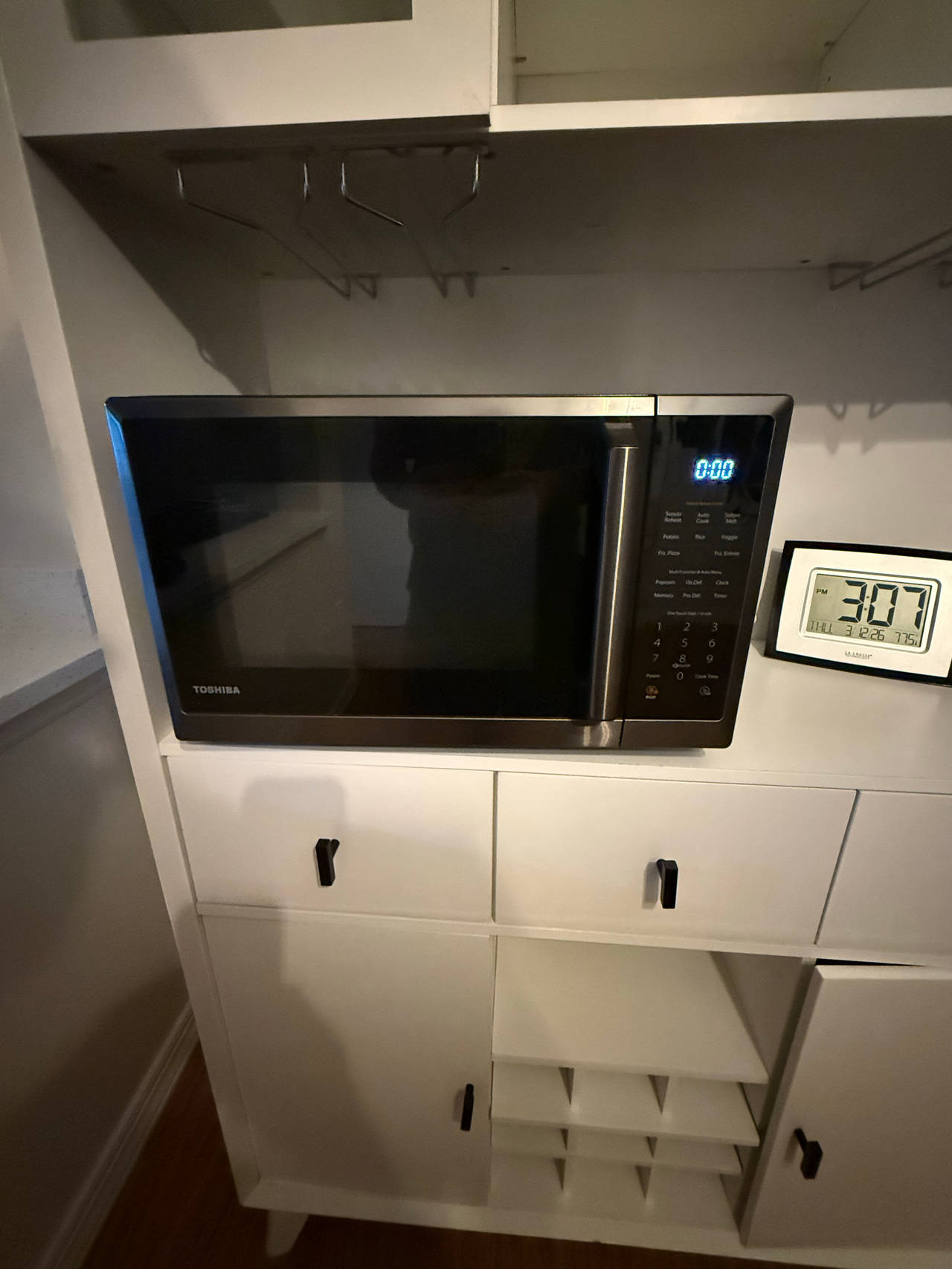 Toshiba ML-EM25P(BS) Microwave Oven