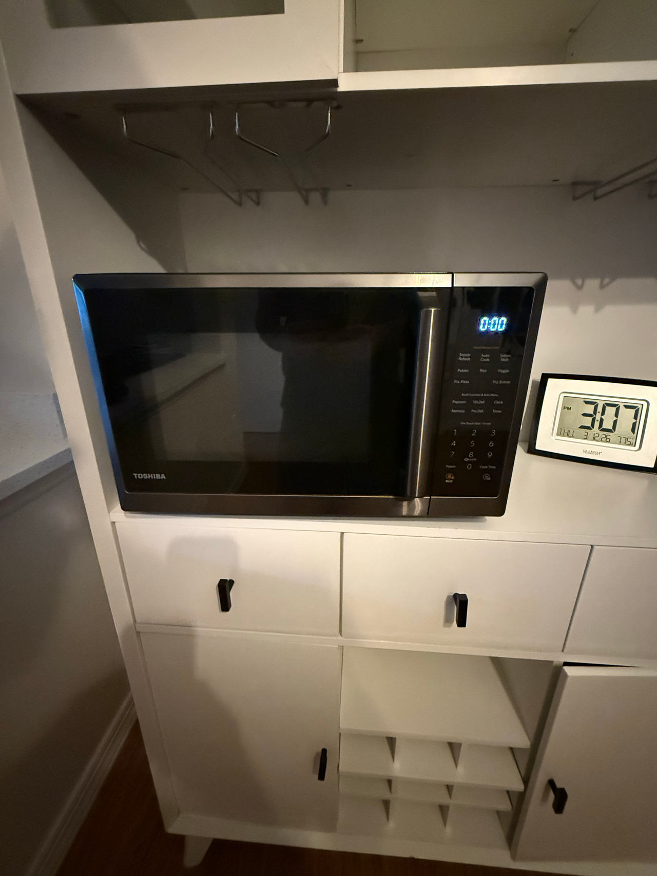 Toshiba ML-EM25P(BS) Microwave Oven