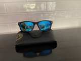 Ray-Ban Wayfarer Sunglasses - Image 1