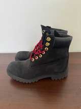 Mens Timberland 6-Inch Premium Waterproof Boots
Size US 9W - Image 3