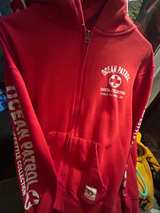 Ocean Patrol Red Hoodie small
Tube island - Image 1