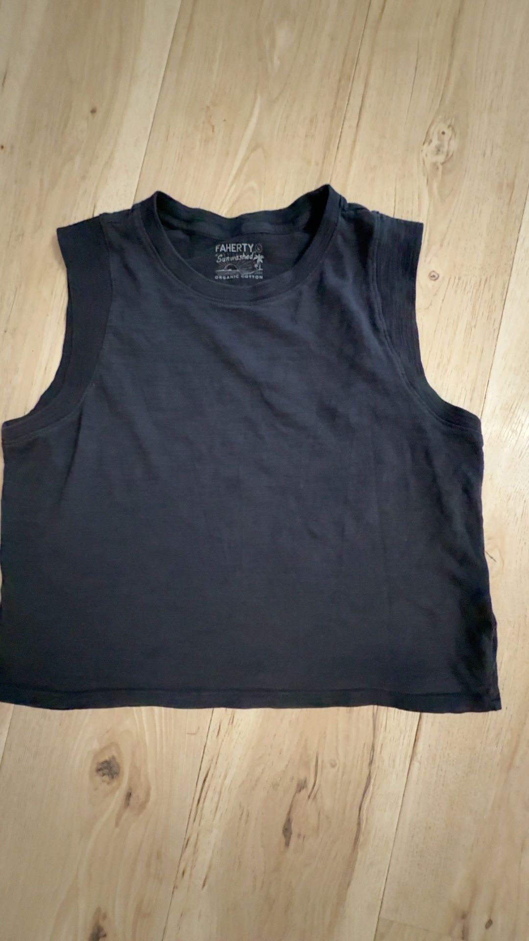 Faherty Sunwashed Organic Cotton Tank Top Large