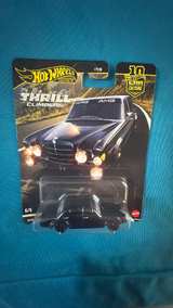 Hot Wheels Premium Thrill Climbers Mercedes-Benz 300 SEL 6.8 AMG - Image 4
