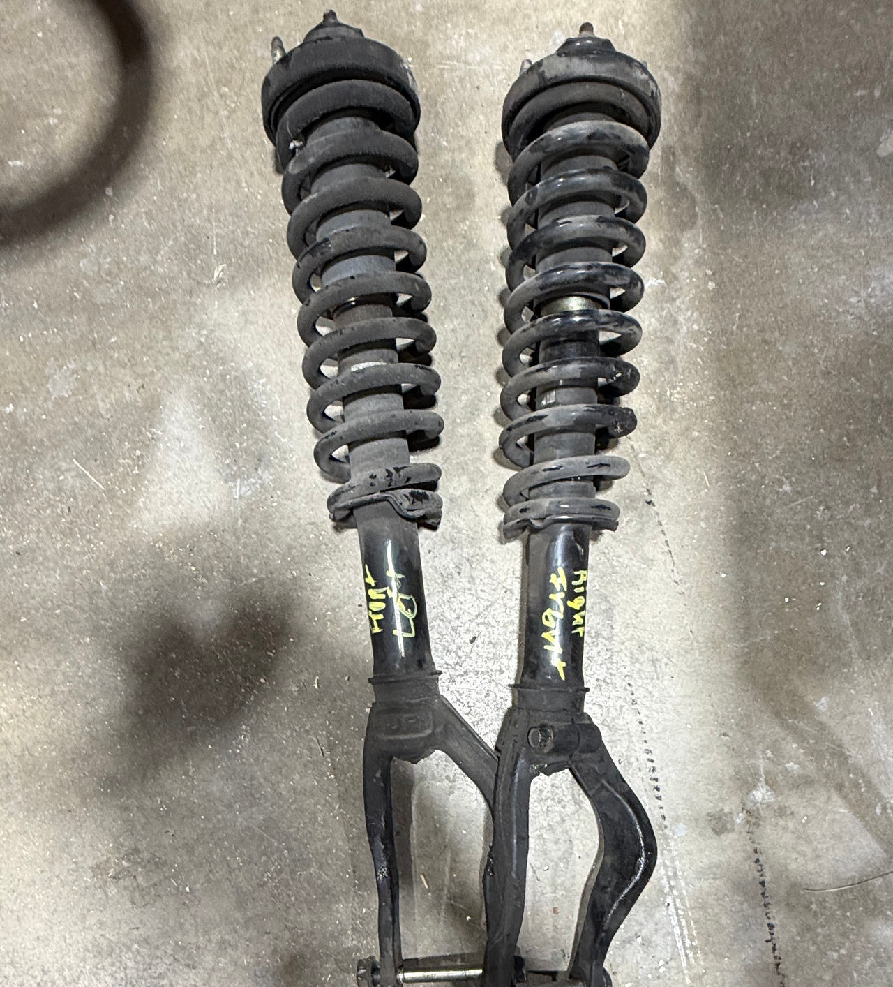2003-2007 Honda Accord Front Strut Coil Spring Assembly Pair