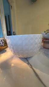 White Geometric Diamond Ceramic Bowls Set - Image 2