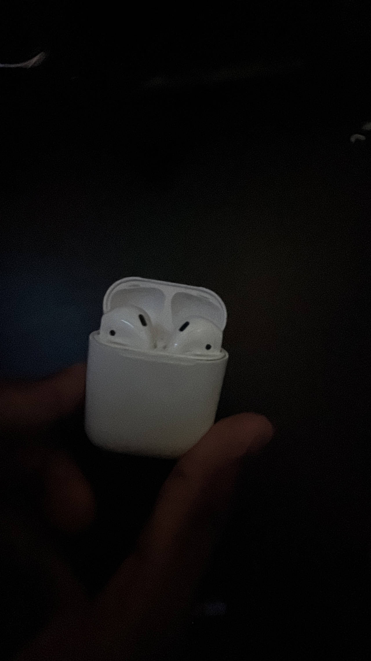 Apple AirPods 1st generation
