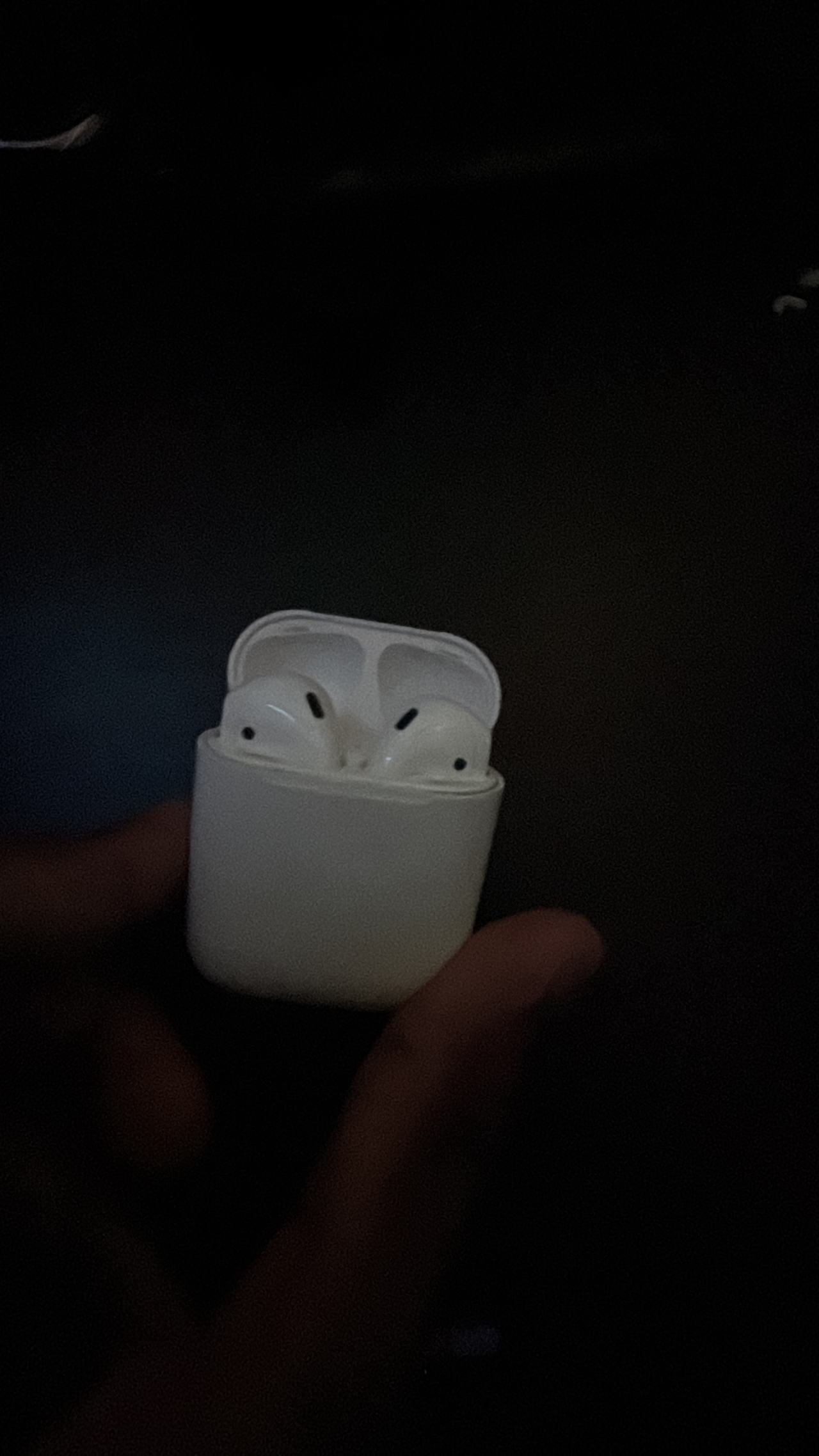 Apple AirPods 1st generation 