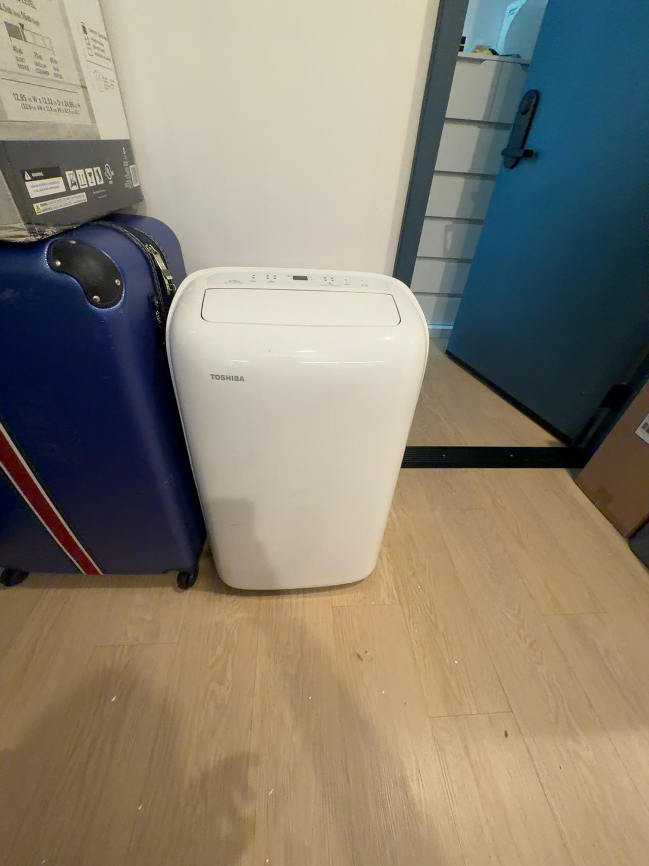 Toshiba Portable Air Conditioner 8,000 BTU