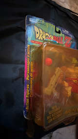 Bandai Dragon Ball Z Super Saiyan Broly Action Figure - Image 3