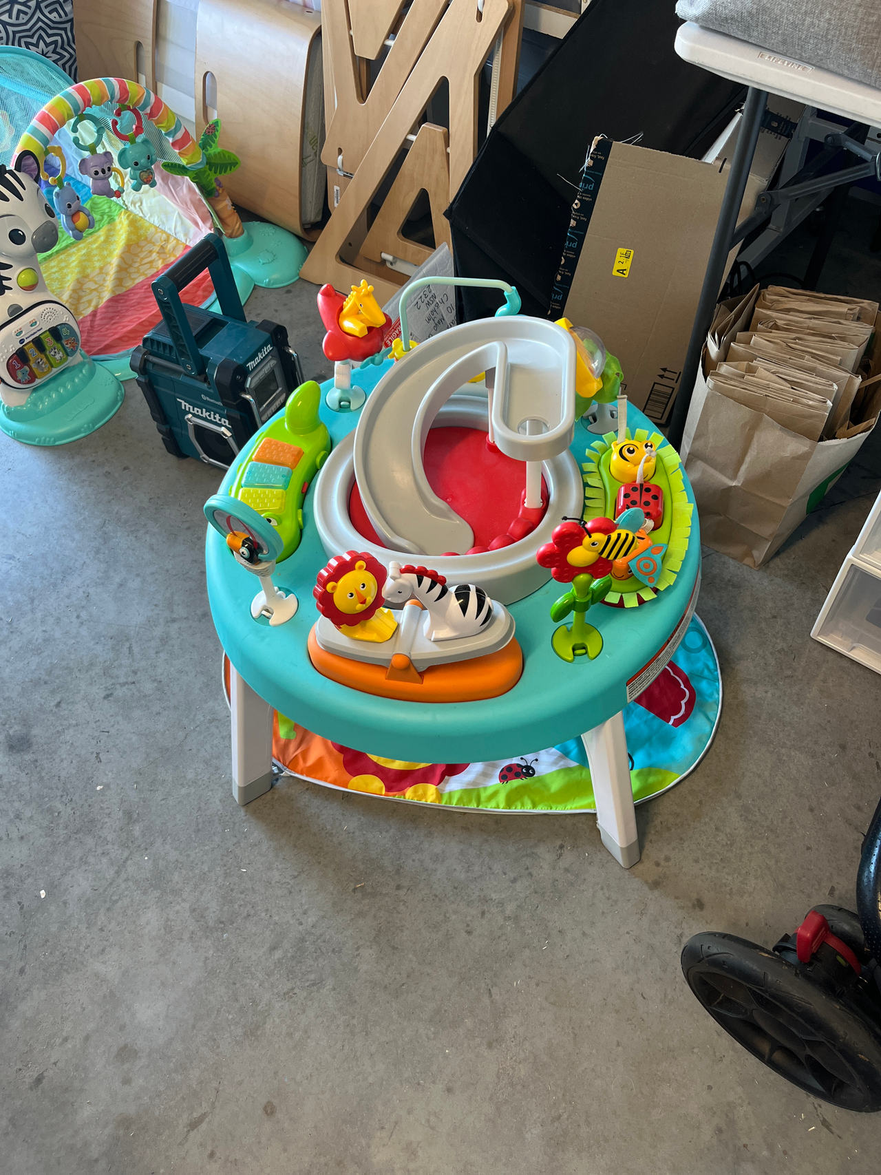 Fisher-Price 2-in-1 Sit-to-Stand Activity Center
