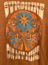 Hollister Women's 'Sunshine on My Mind' Sweatshirt Small - Image 5