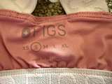 Figs 300 Sports Bra in Limited Edition Chalk Pink Size S - Image 3