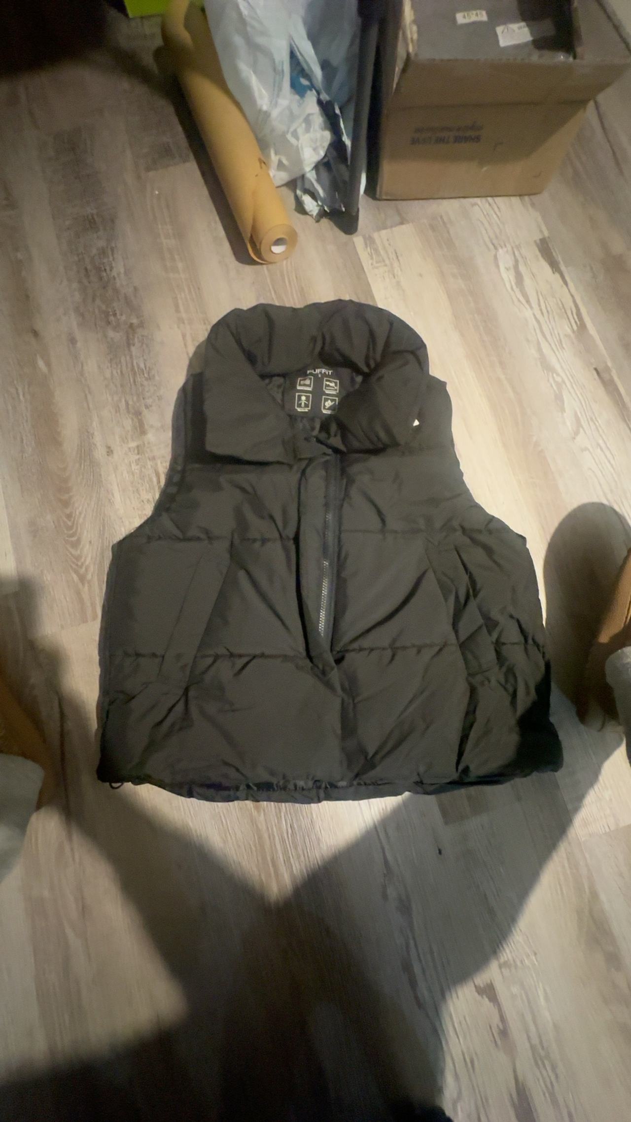 PUFFIT Size Small Dynamite Black Puffer Vest Ultra Warmth Winter Splashproof