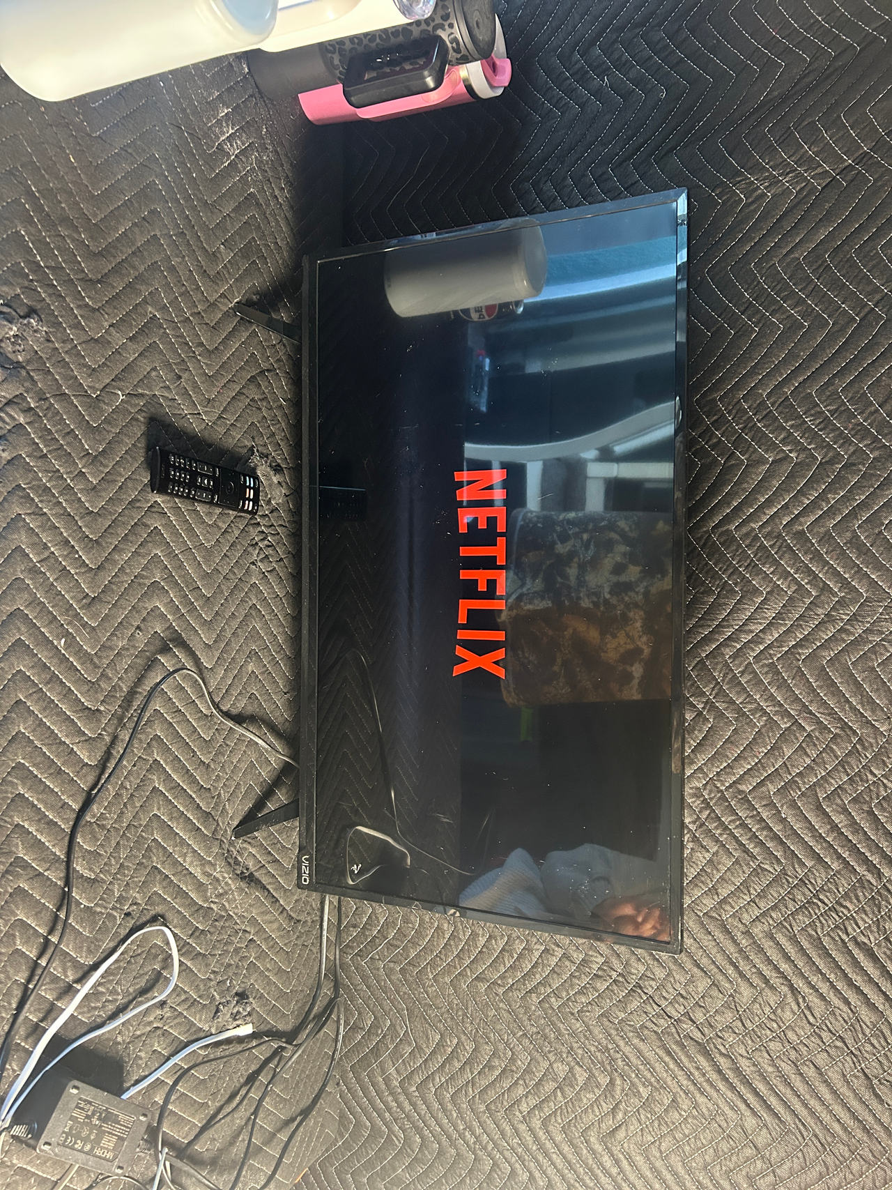 VIZIO D-Series 32” Class HD Smart TV
