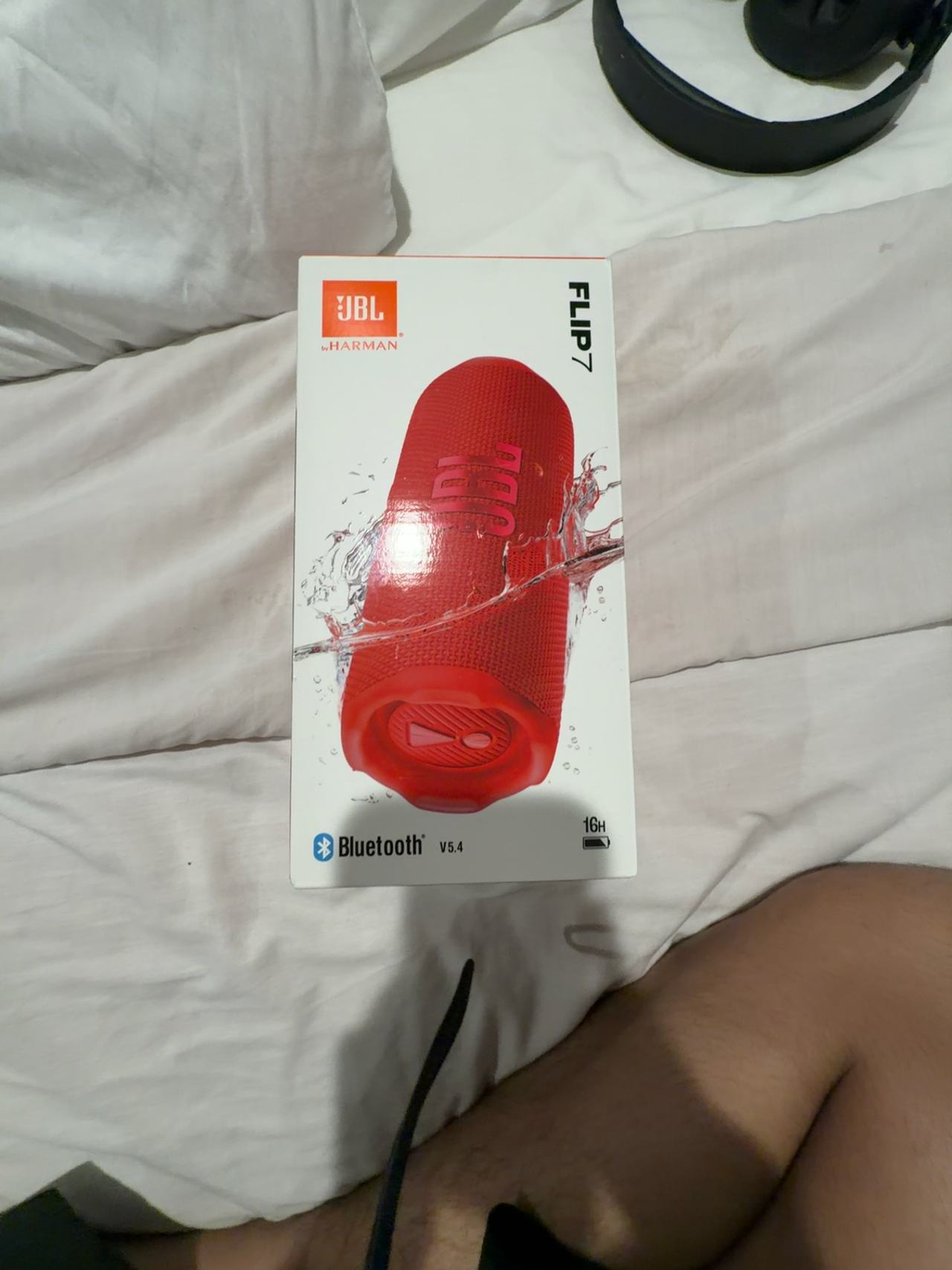 JBL Flip Portable Bluetooth Speaker Red